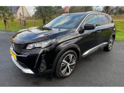 PEUGEOT – 5008 – Tout-Terrain – GO – NOIR