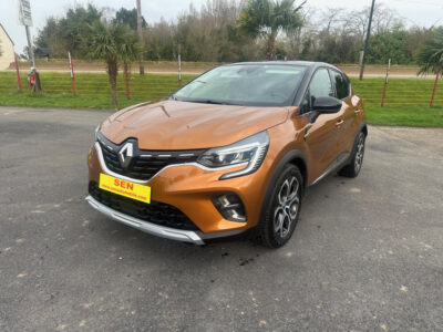 RENAULT – CAPTUR – Tout-Terrain – Essence / Courant él – Orange